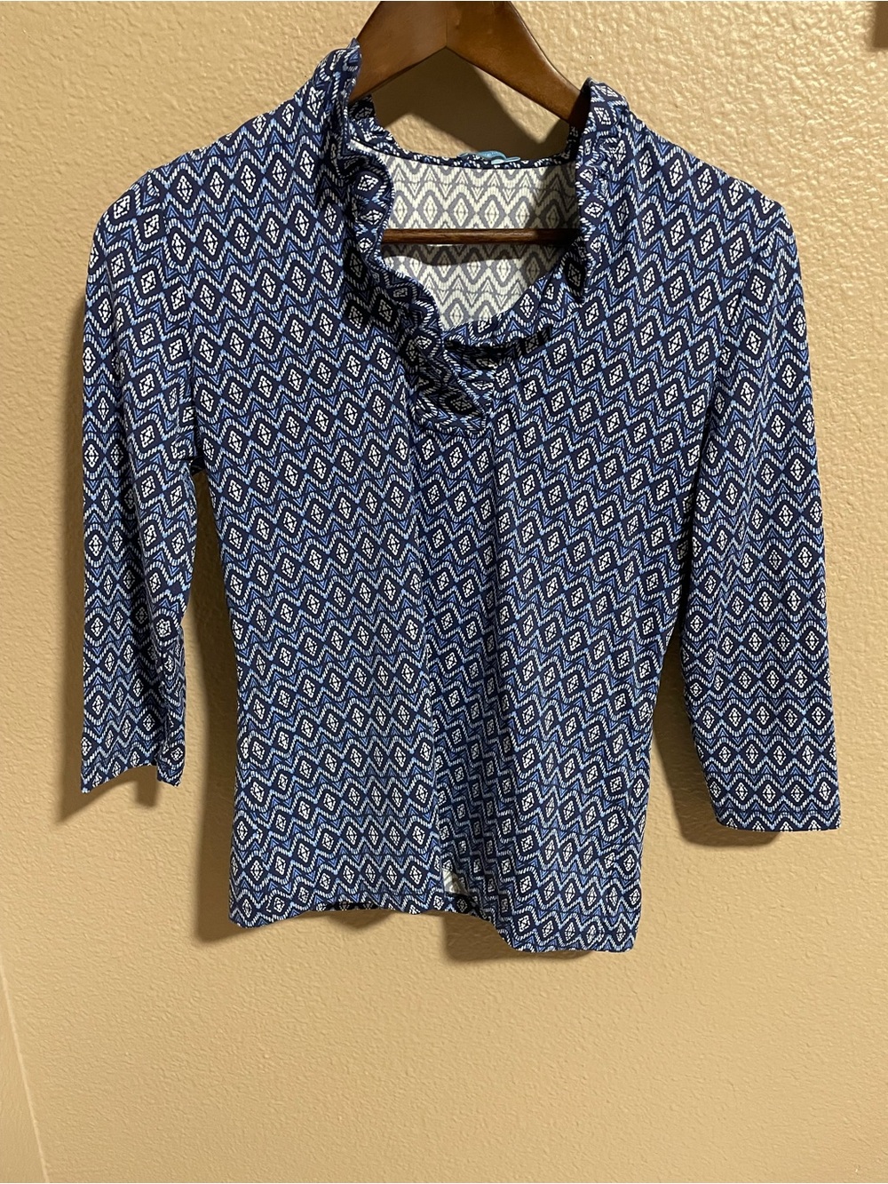 J. McLaughlin Catalina cloth Blue Geometric Cowl Neck Long Sleeve Top